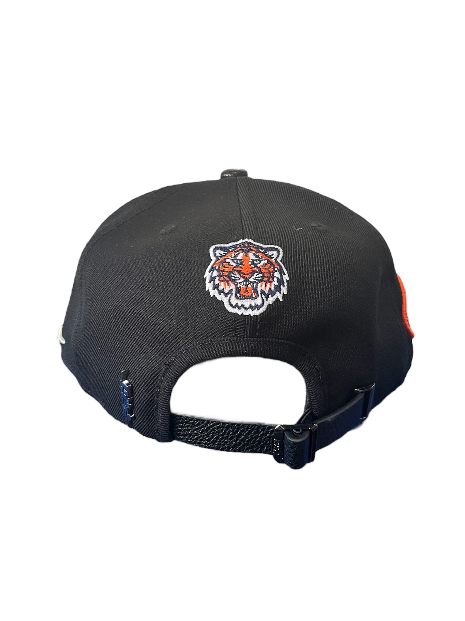 Pro Tigers REBEL Strapback BLK/ORG
