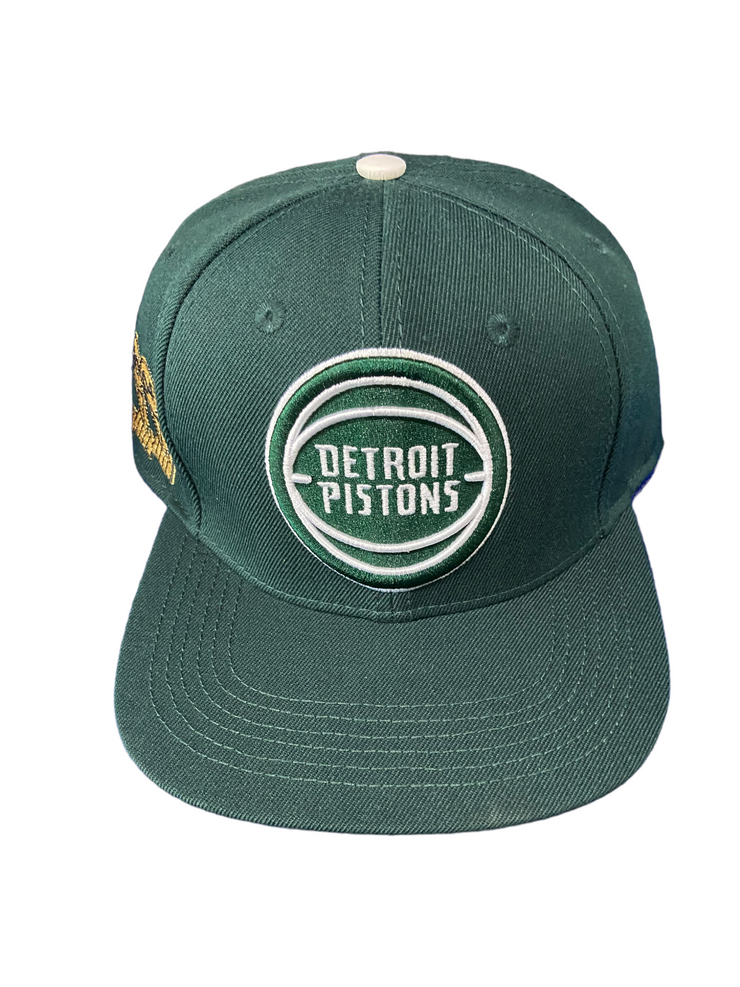 DETROIT PISTONS snapback MSU color way! THREE-THRIRTEEN x PRO STANDARD